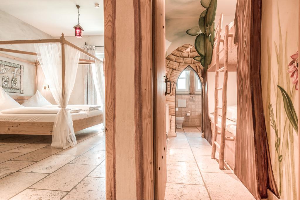 Hotel Arthus Aulendorf Ngoại thất bức ảnh